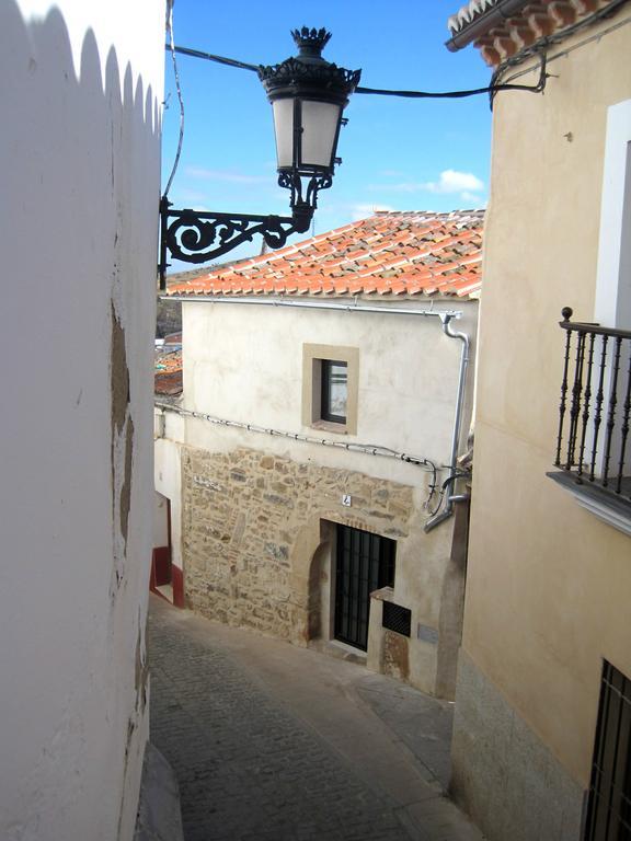 La Casina De Piedra Encanto - Parte Antigua De กาเซเรส ห้อง รูปภาพ