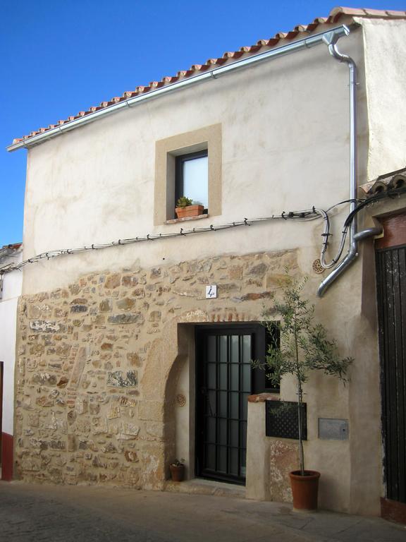 La Casina De Piedra Encanto - Parte Antigua De กาเซเรส ภายนอก รูปภาพ